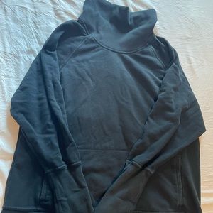 Black Champion Pullover